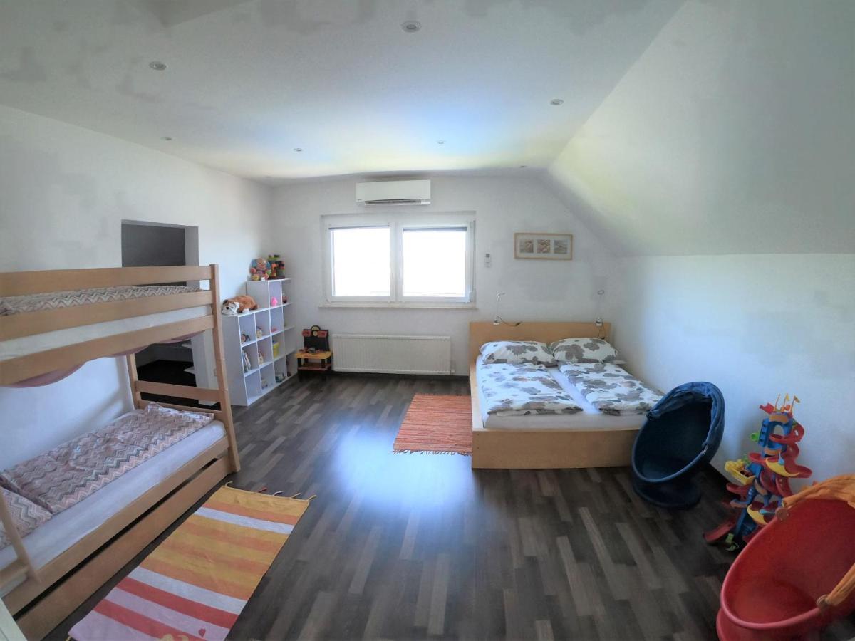 Ferienwohnung Pauli Fertőmeggyes Kültér fotó